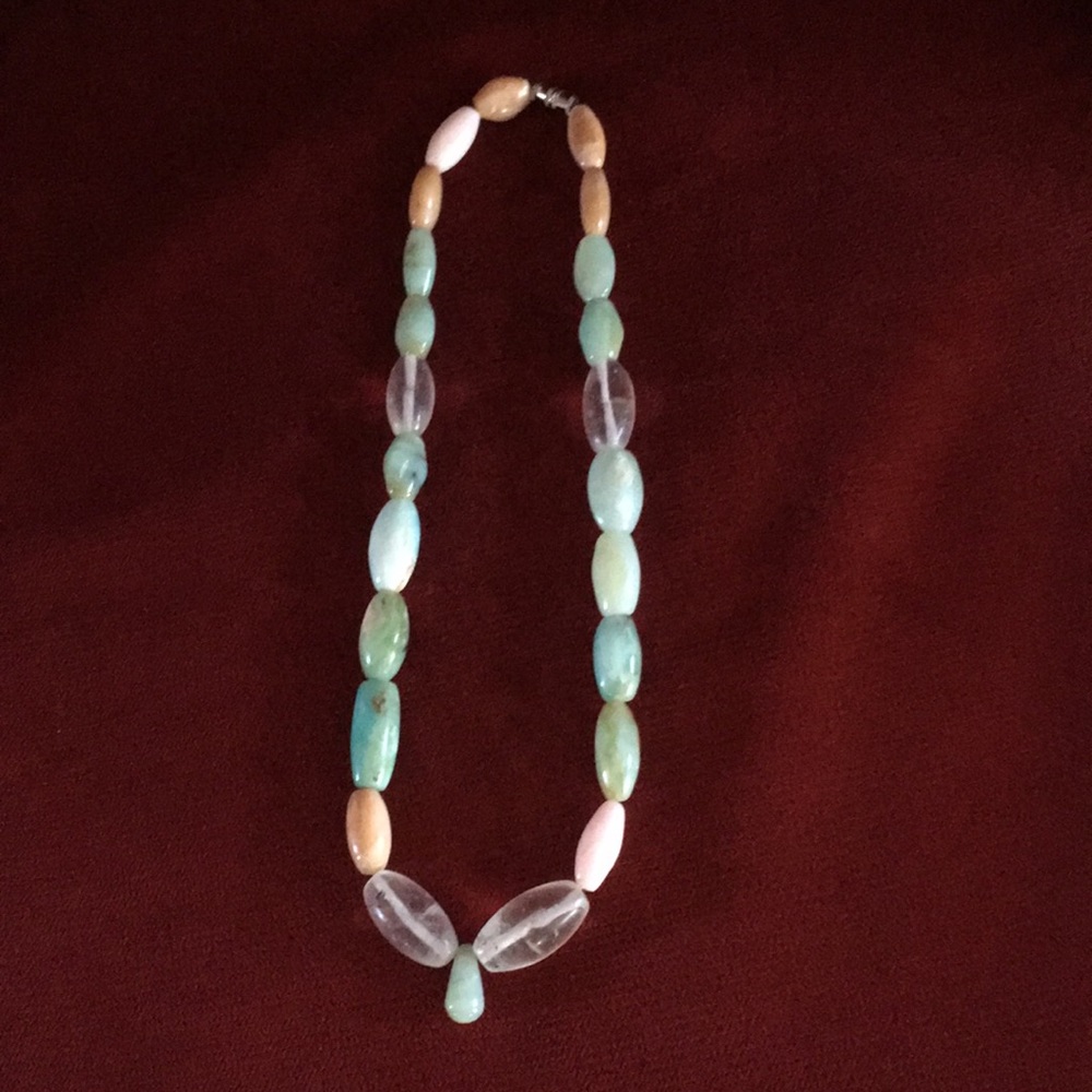 Women’s multi colored stone necklace.